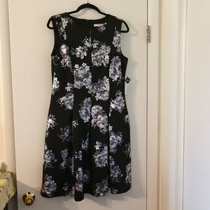 NEW Studio One Black Fit & Flare Midi Dress with Silver Foil Flowers Size 14 NWT